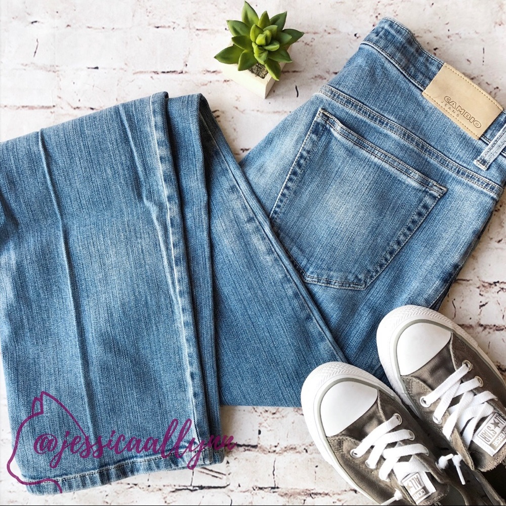 Vintage Light Blue Straight Leg Women’s Jeans